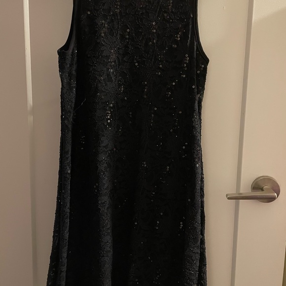 Tiana. Black lace and sequins dress with slip. - Picture 3 of 3